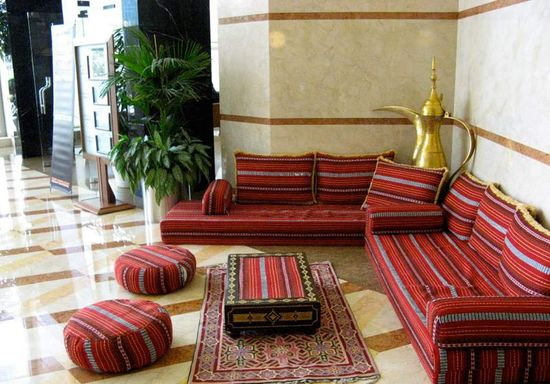 Why Arabic Sofa Majlis in Dubai Is a Must-Have for Luxurious Homes